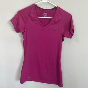 Nike Dri-Fit Short Sleeve V-Neck Shirt - Pink